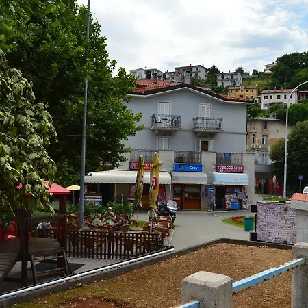 Apartment Zlatko *